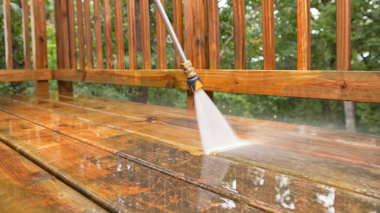 how to clean a composite deck